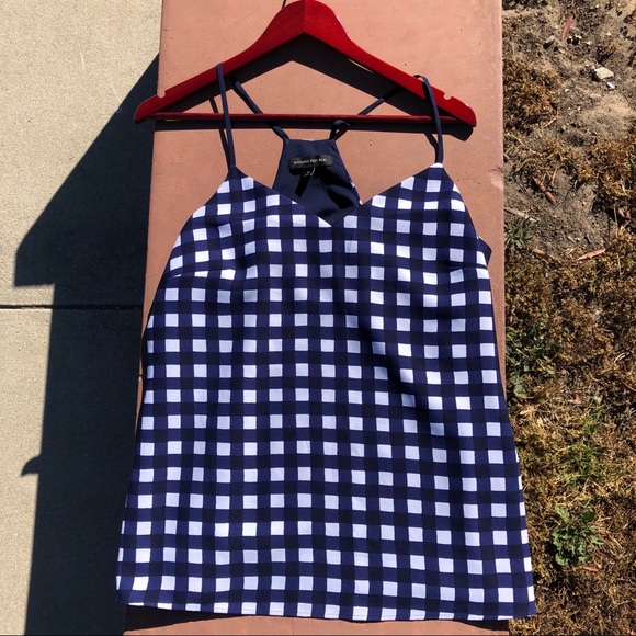 Banana Republic Tops - Banana Republic tank top in stunning blue color